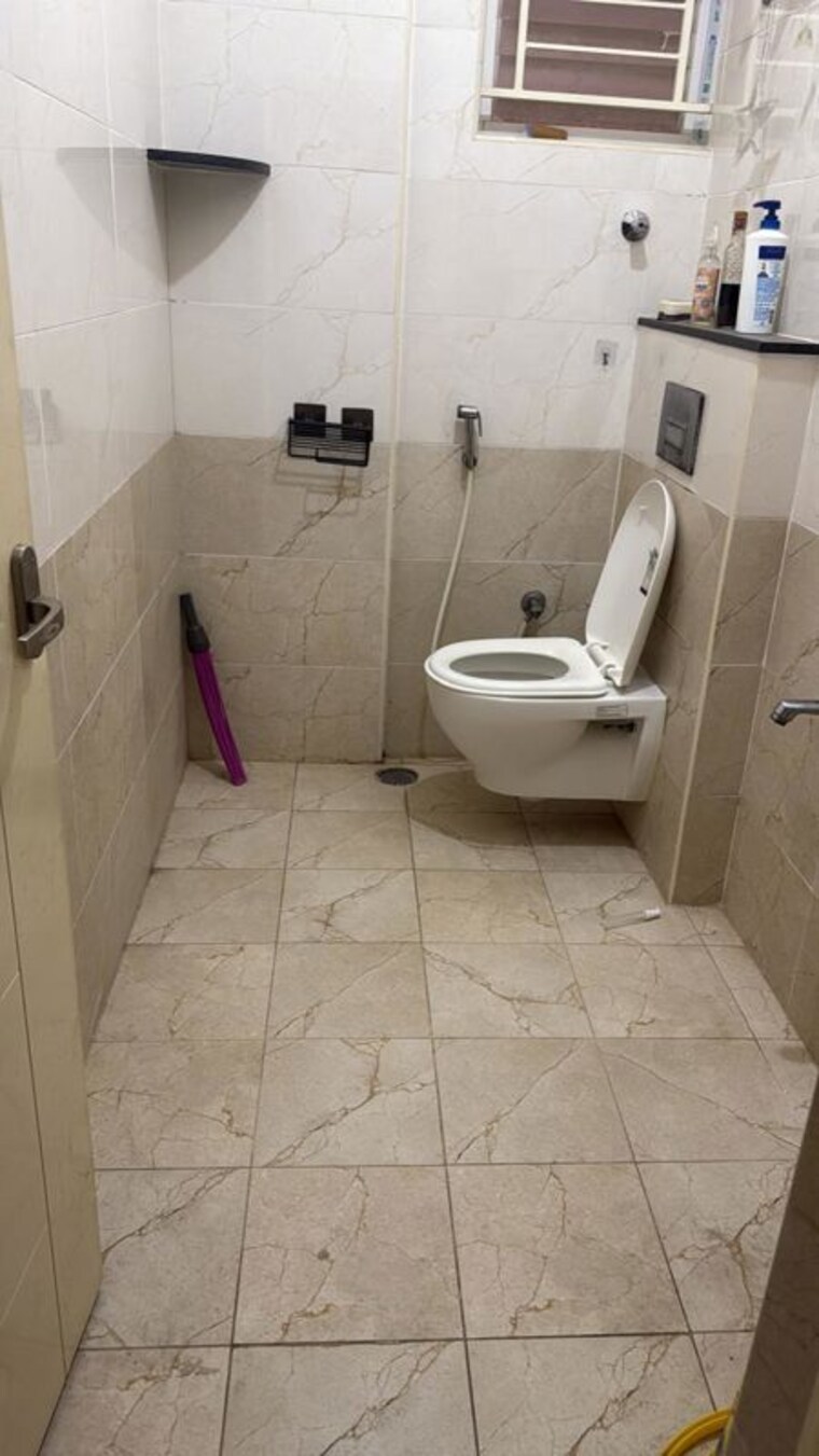 Bathroom, bren-zahara 3 Bedroom 1688 Sq.Ft. Apartment In Off Sarjapur Road Bangalore 10552078