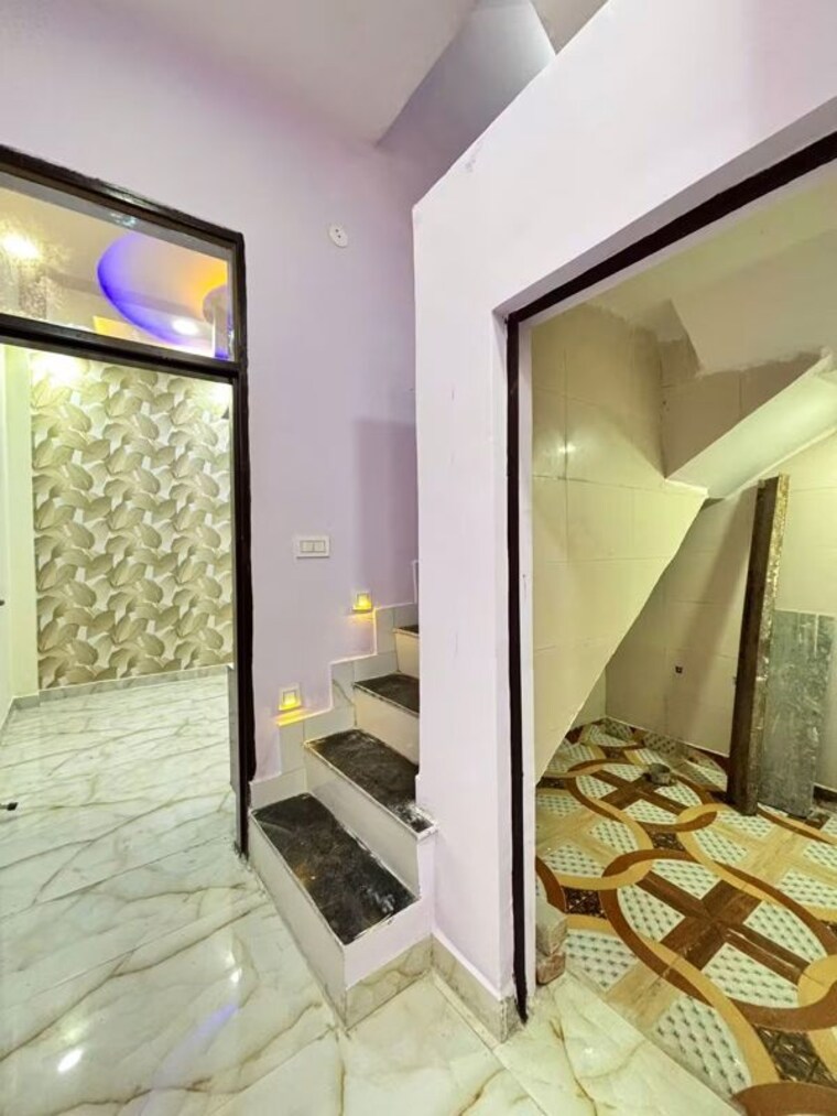 Team Area, uttam nagar 3 Bedroom 406 Sq.Ft. Independent House In Uttam Nagar Delhi 10552071