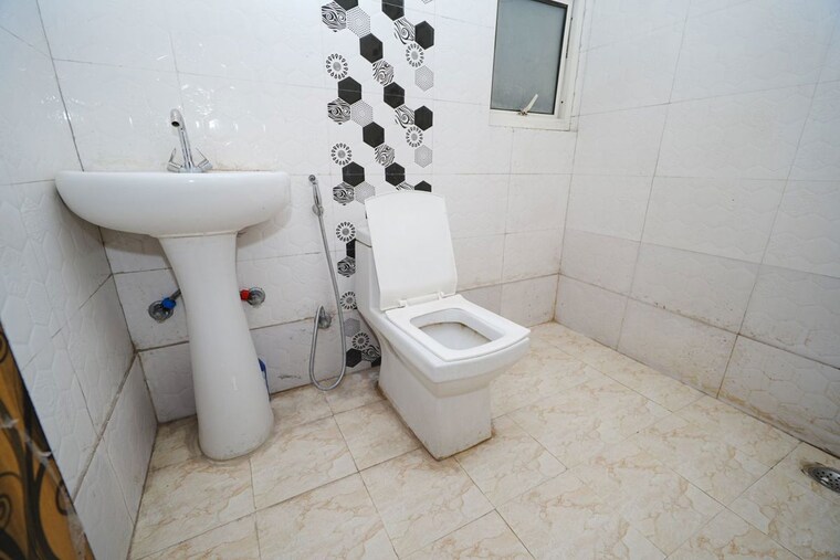 Bathroom, eureka-diya-green-city 2 Bedroom 968 Sq.Ft. Apartment In Raj Nagar Extension Ghaziabad 10552084