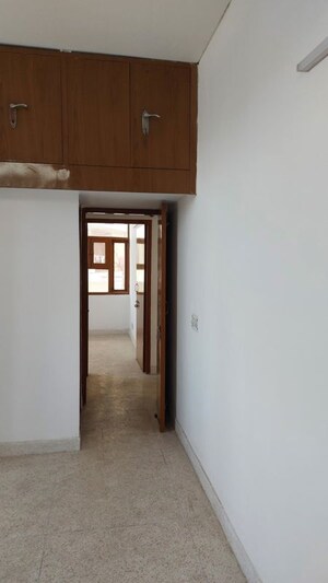 3 BHK Builder Floor For Rent in Sector 21