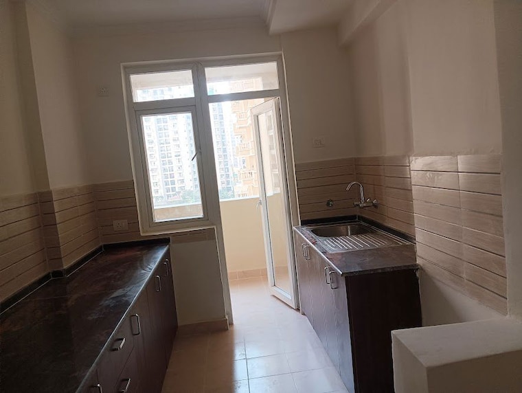 Kitchen, amrapali-silicon-city 2.5 Bedroom 1180 Sq.Ft. Apartment In Sector 76 Noida 10552089