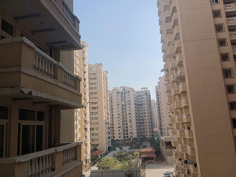Exterior View, amrapali-silicon-city 2.5 Bedroom 1180 Sq.Ft. Apartment In Sector 76 Noida 10552089