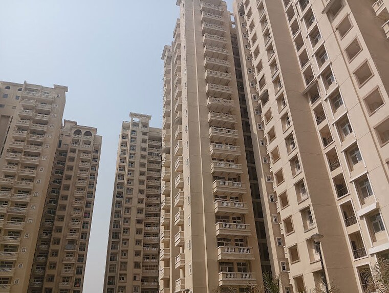 Exterior View, amrapali-silicon-city 2.5 Bedroom 1180 Sq.Ft. Apartment In Sector 76 Noida 10552089