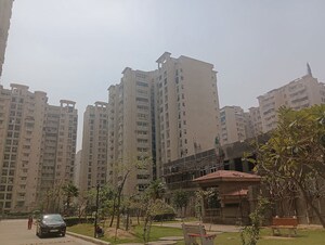 2.5 BHK Apartment – Exterior View View at Amrapali Silicon City, Sector 76 - for Sale