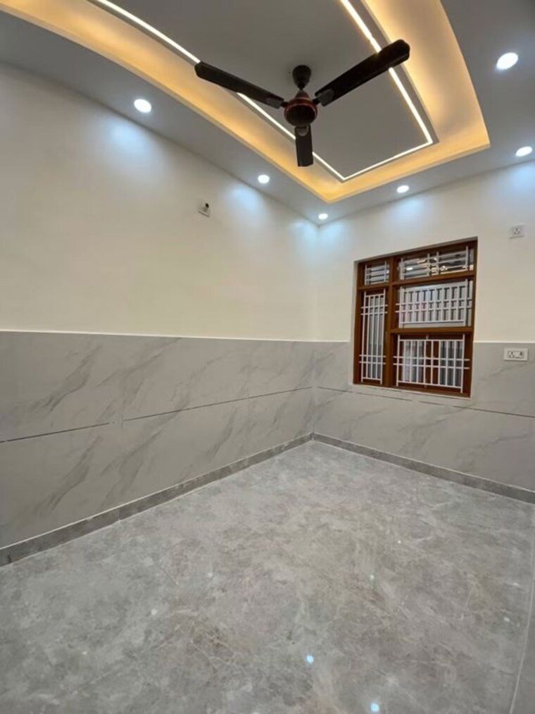 Room, uttam nagar 2.5 Bedroom 316 Sq.Ft. Independent House In Uttam Nagar Delhi 10552108