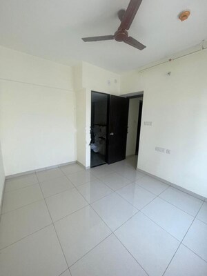 Room in 2 BHK Apartment at Kolte Patil Life Republic R 10, Hinjewadi – for Rent