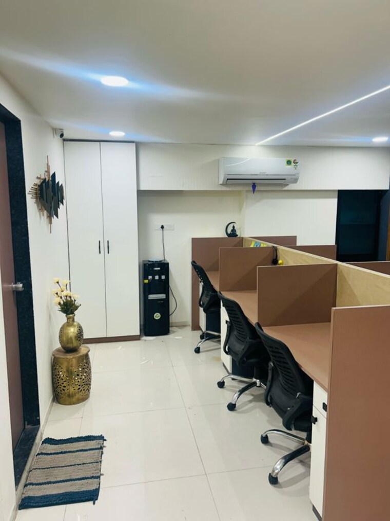 Team Area, naranpura Commercial Office Space 814 Sq.Ft. In Naranpura Ahmedabad 10551696