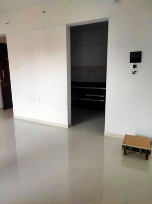Room in 2 BHK Apartment at Manav La Centra, Tathawade – for Rent