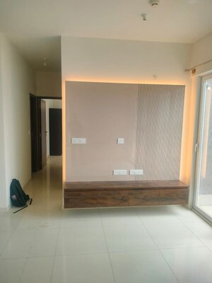 Room in 3 BHK Apartment at Godrej Ananda, Bagaluru – for Rent