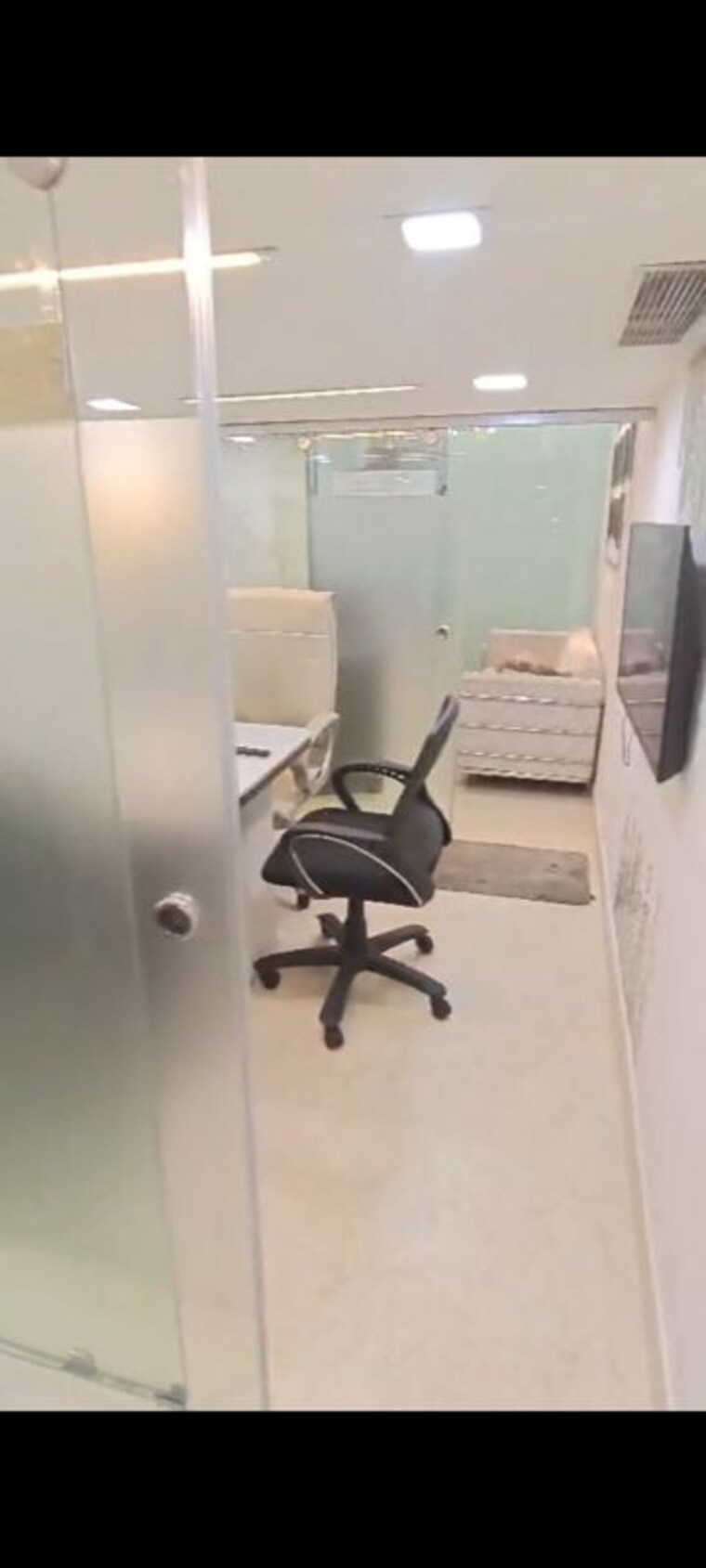 Team Area, netaji subhash place Commercial Office Space 550 Sq.Ft. In Netaji Subhash Place Delhi 10552097