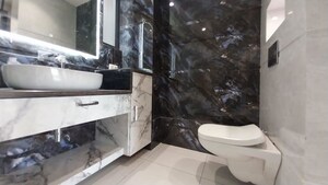 Team Area in 4 BHK Builder Floor at DLF City Phase IV, Dlf Phase iv – for Sale