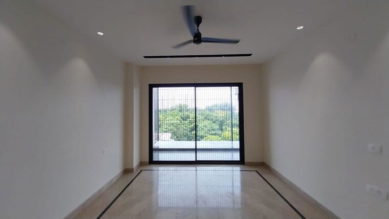 Room, dlf-city-phase-iv 4 Bedroom 360 Sq.Yd. Builder Floor In Dlf Phase iv Gurgaon 10551961