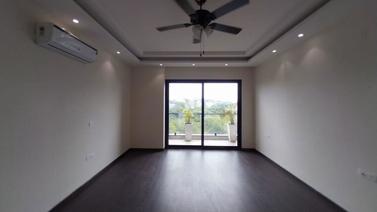 Room, dlf-city-phase-iv 4 Bedroom 360 Sq.Yd. Builder Floor In Dlf Phase iv Gurgaon 10551961