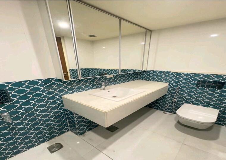 Attached Bathroom, kolshet road 3 Bedroom 1160 Sq.Ft. Apartment In Kolshet Road Thane 10552296