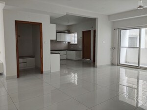 Room in 3 BHK Apartment at Kakatiya Hills, Jubilee Hills – for Rent