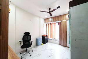 Team Area in 2 BHK Apartment at Alcon Mellows, Kondhwa Budruk – for Sale