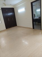 6+ BHK + Prayer Room,Servant Room,Study Room,Extra Room,Store Room 500 Sq.Yd. Independent House in New Friends Colony