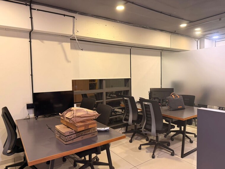 Team Area, gota Commercial Office Space 750 Sq.Ft. In Gota Ahmedabad 10552436
