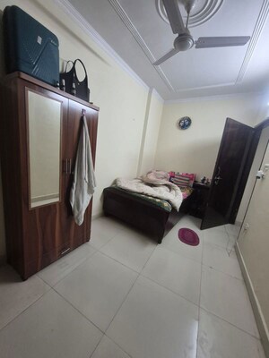 Bathroom in 1 BHK Builder Floor at Saket – for Rent