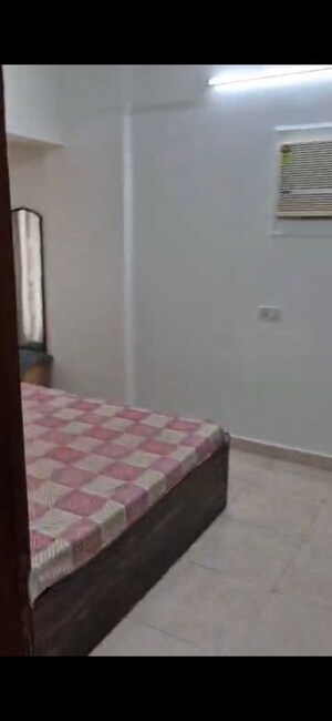 Bedroom in 1 BHK Apartment at Prabhadevi – for Rent