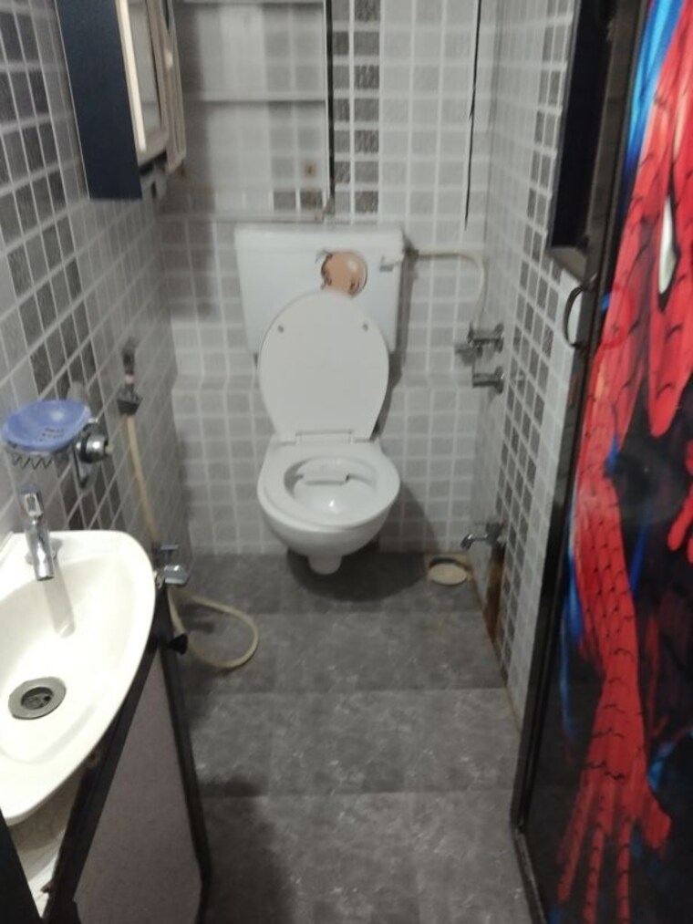 Bathroom, shivling-apartments-borivali 1 Bedroom 650 Sq.Ft. Apartment In Borivali West Mumbai 10552491