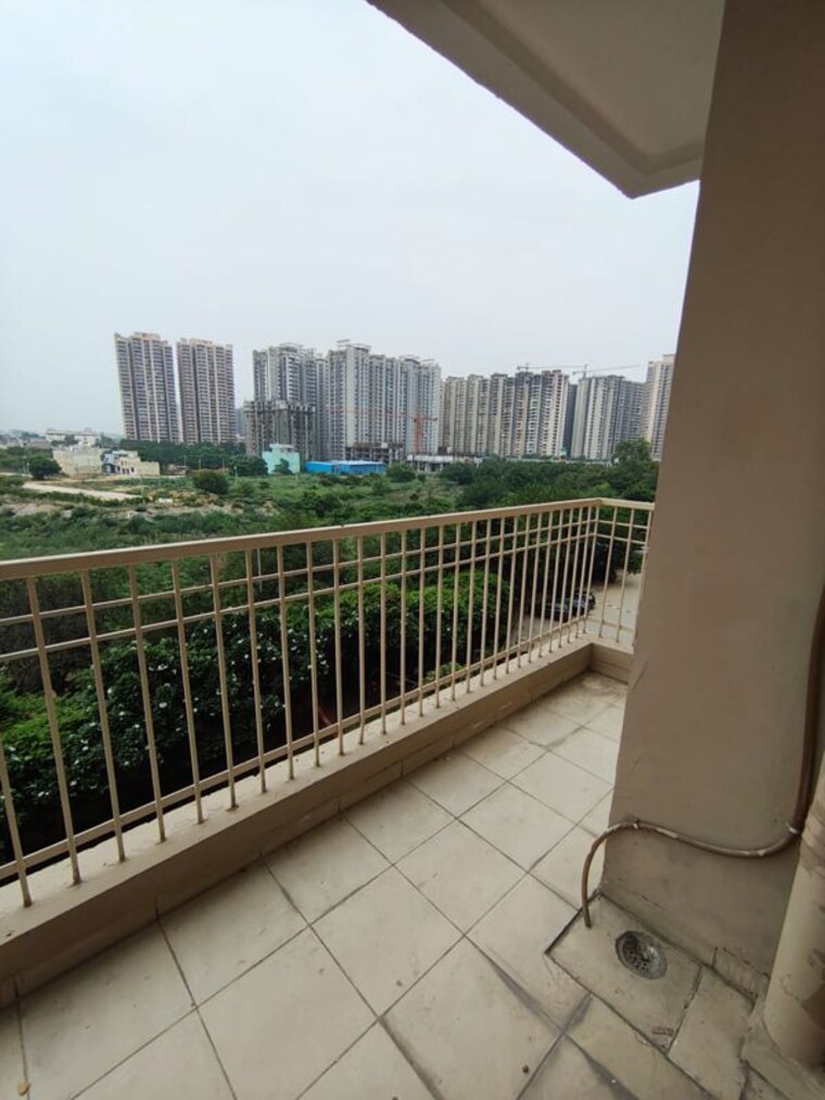 Balcony, eros-sampoornam 2.5 Bedroom 1060 Sq.Ft. Apartment In Sector 2 Greater Noida Greater Noida 10552486