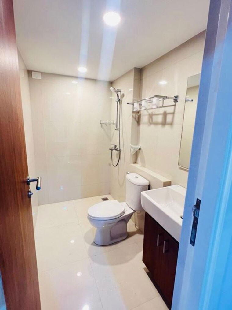 Bathroom, hiranandani-glen-ridge 2 Bedroom 1365 Sq.Ft. Apartment In Devinagar Bangalore 10552538