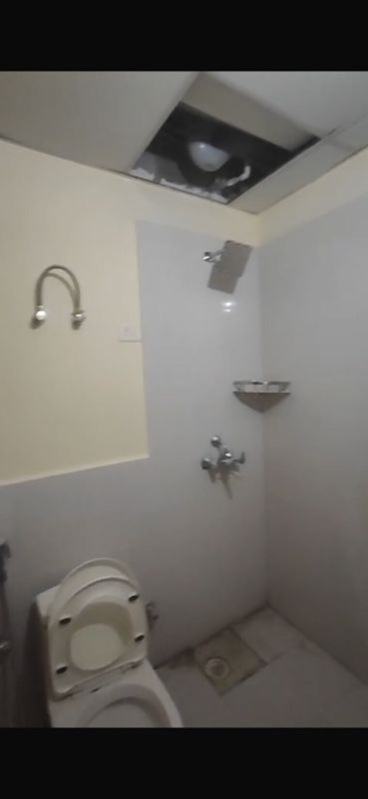 Bathroom, pyramid-square-67a 2 Bedroom 710 Sq.Ft. Apartment In Sector 67 Gurgaon 10552549