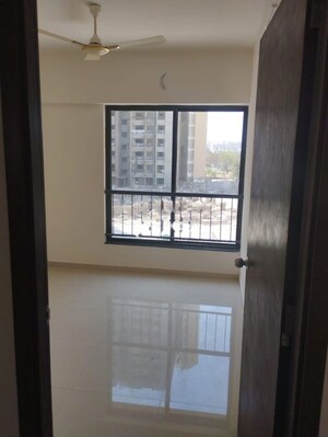 Room in 1 BHK Apartment at Shapoorji Pallonji Joyville Hadapsar Annexe, Hadapsar – for Rent