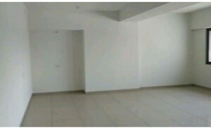 Room in  Office Space at Navrangpura – for Rent