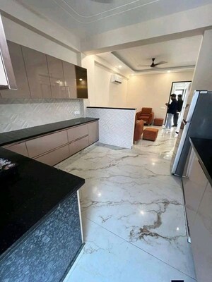 Kitchen in 3 BHK Apartment at DLF City Phase IV, Dlf Phase iv – for Sale