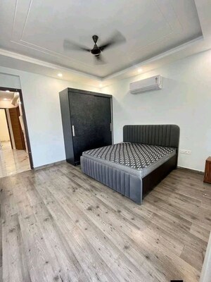 Bedroom in 3 BHK Apartment at DLF City Phase IV, Dlf Phase iv – for Sale