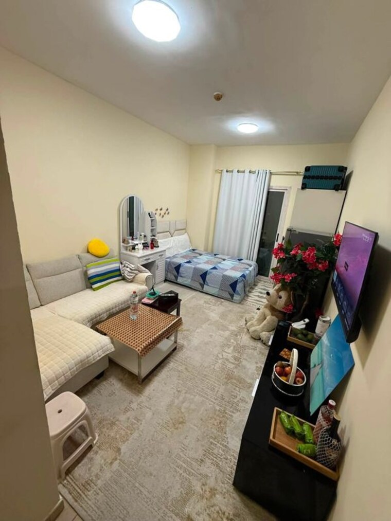 Team Area, haware-my-first-home 1 Bedroom 411 Sq.Ft. Apartment In Shilphata Thane 10552570