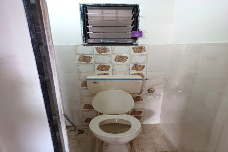Bathroom, kharadi 1 RK 325 Sq.Ft. Independent House In Kharadi Pune 10550846