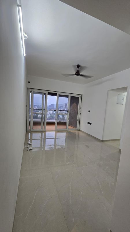 2 BHK 1000 Sq.Ft. Apartment in Pristine Allure