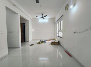 Room in 2 BHK Apartment at Godrej Infinity, Keshav Nagar – for Rent