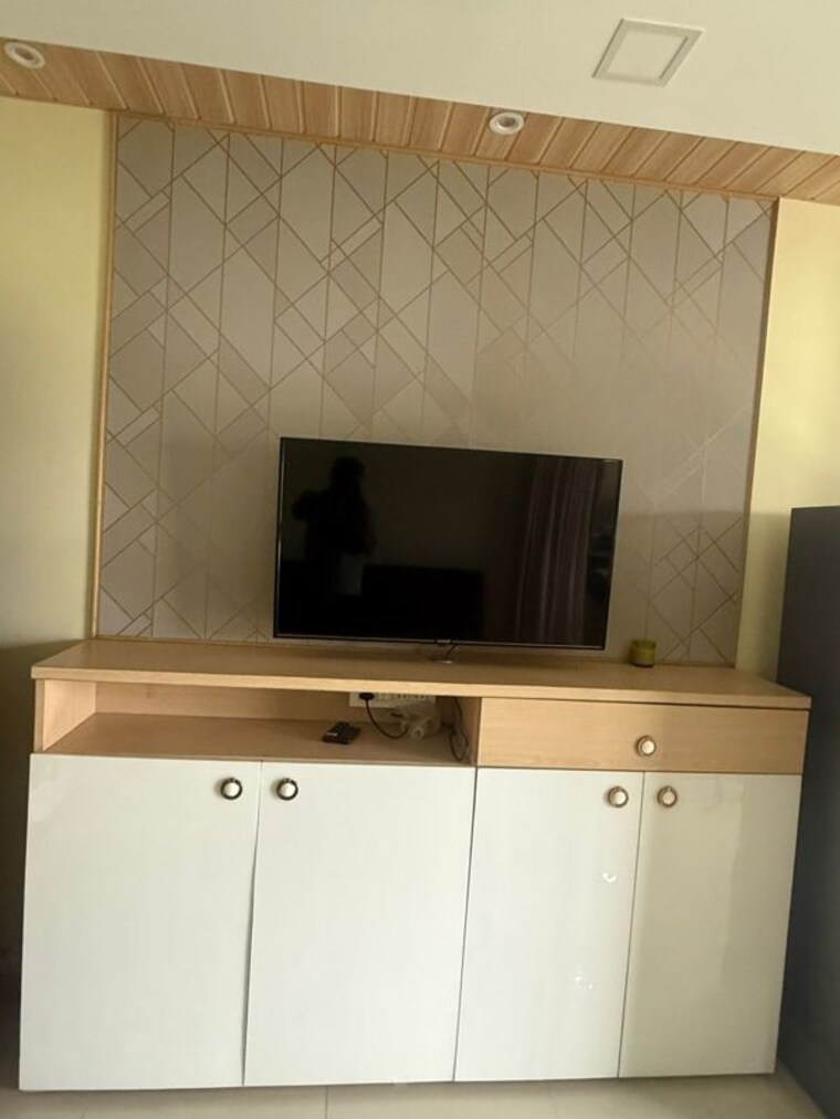 Kitchen, gera-adara Studio 500 Sq.Ft. Apartment In Hinjewadi Pune 10552612