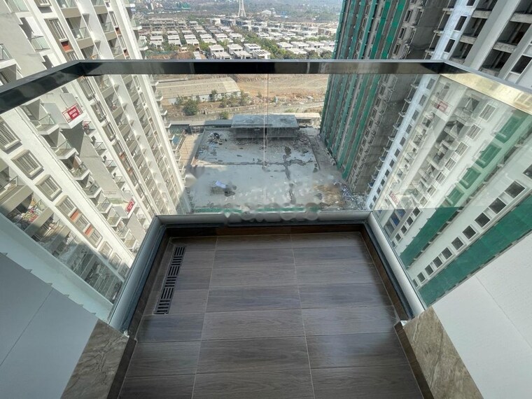 Balcony, yashwin-orizzonte 2 Bedroom 989 Sq.Ft. Apartment In Kharadi Pune 10552630
