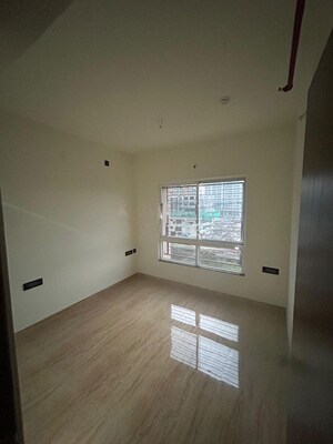 Room in 2 BHK Apartment at Yashwin Orizzonte, Kharadi – for Rent