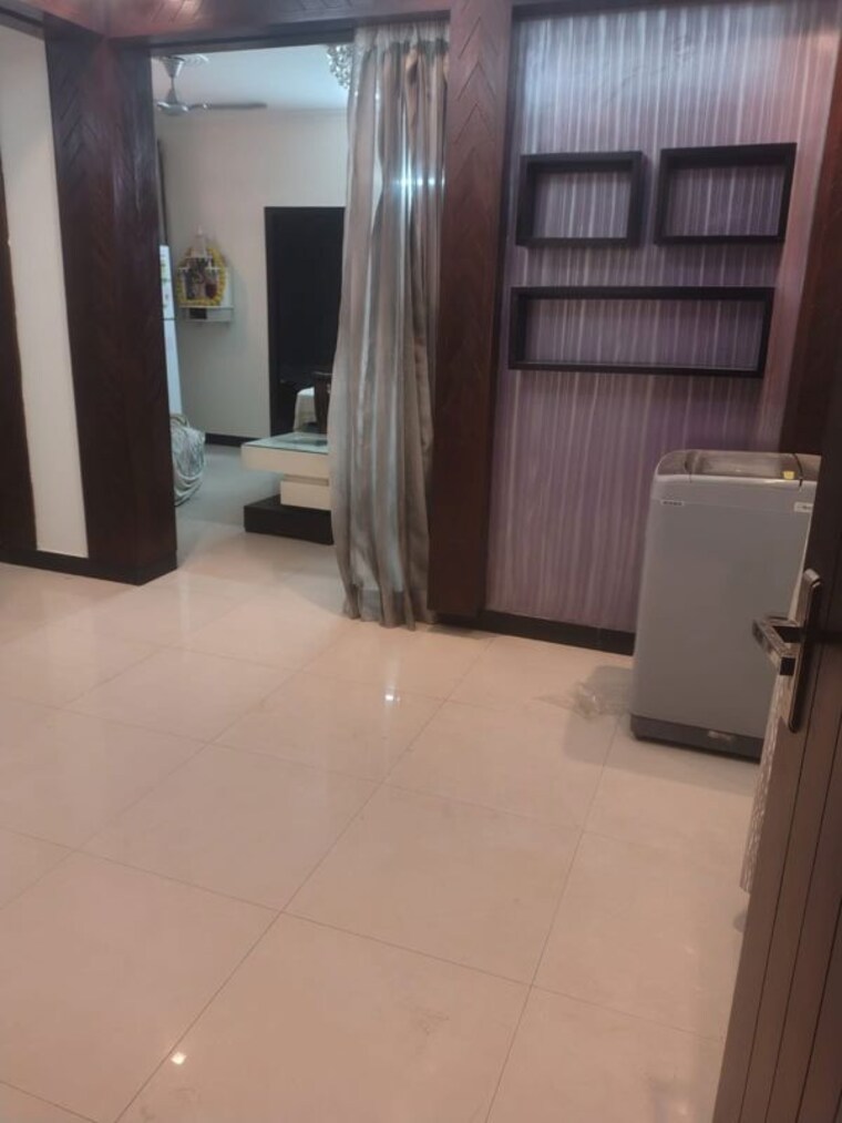 Bathroom, cghs-hewo-apartments 3 Bedroom 2400 Sq.Ft. Apartment In Sector 56 Gurgaon 10552609