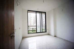 Room in 3 BHK Apartment at Narol – for Sale