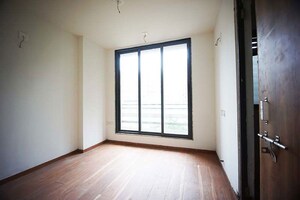 Room in 3 BHK Apartment at Narol – for Sale