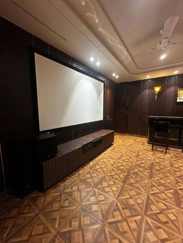 Bedroom, dlf-city-phase-v 4 Bedroom 303 Sq.Yd. Apartment In Dlf Phase V Gurgaon 10552642