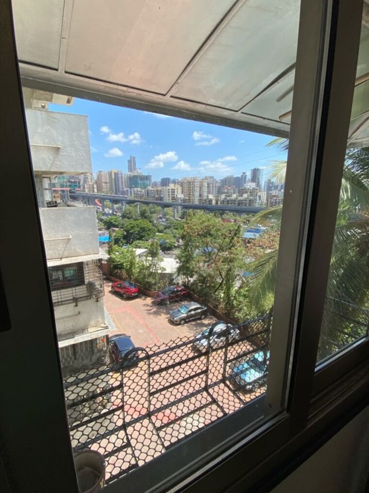 Balcony, bredco-viceroy-court 2 Bedroom 890 Sq.Ft. Apartment In Kandivali East Mumbai 10552646