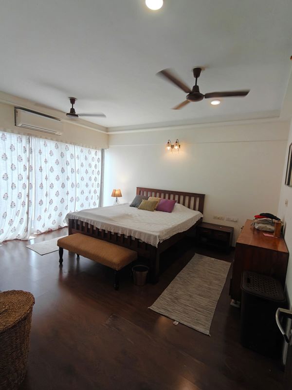 Team Area in 3 BHK Apartment at Adani Group Western Heights, Andheri West – for Rent