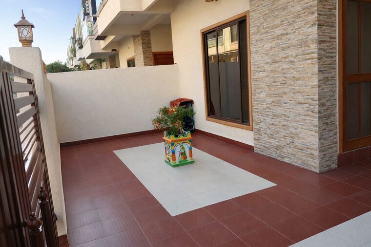 Room, abbas-complex 1 Bedroom 690 Sq.Ft. Independent House In Sarfarazganj Lucknow 10552748