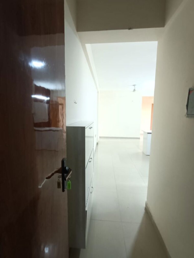 Room, agrante-galleria-108 3 Bedroom 750 Sq.Ft. Apartment In Sector 108 Gurgaon 10552760