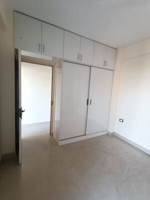 Room in 3 BHK Apartment at Agrante Galleria 108, Sector 108 – for Sale