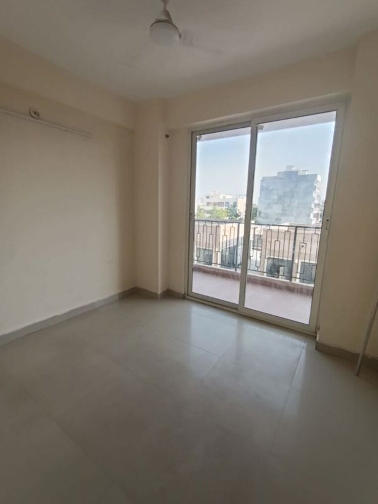 Room, agrante-galleria-108 3 Bedroom 750 Sq.Ft. Apartment In Sector 108 Gurgaon 10552760
