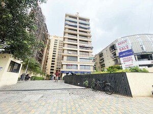  Office Space – Exterior View View at Satellite - for Rent